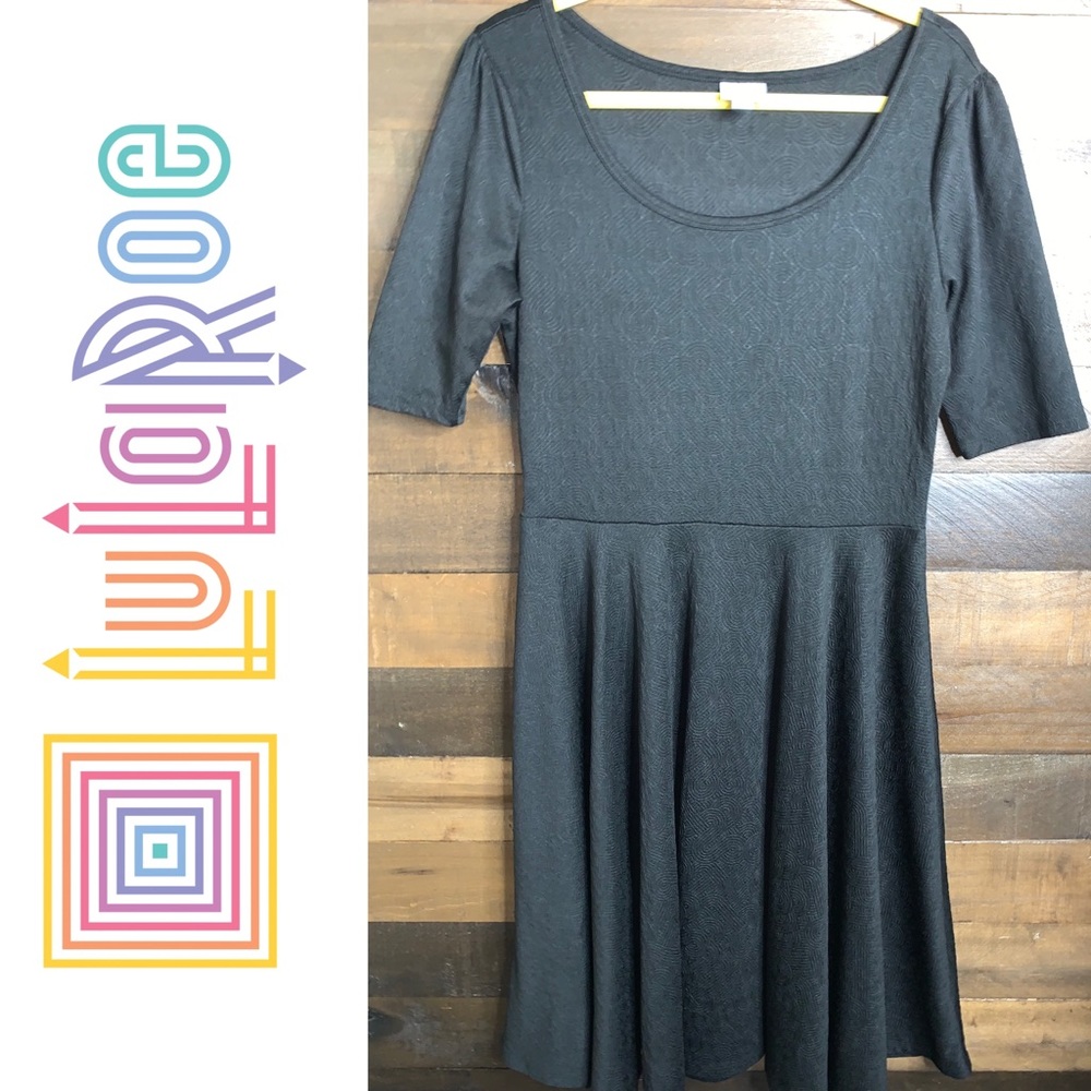 SOLD! EUC LULAROE Nicole Skater Dress Sz XL